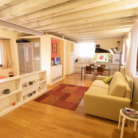 Lovely Apartment Sottoriva Верона Экстерьер фото